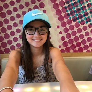 Meet your Posher, Grace